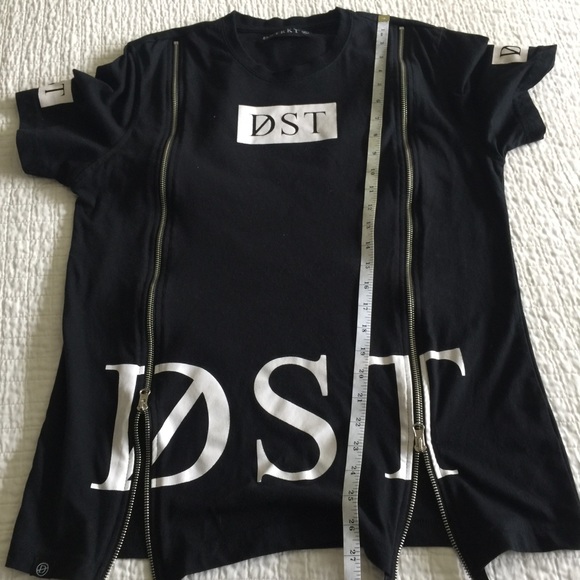 8ighth DSTRKT black cotton mix tee w/zipper front - Picture 6 of 7